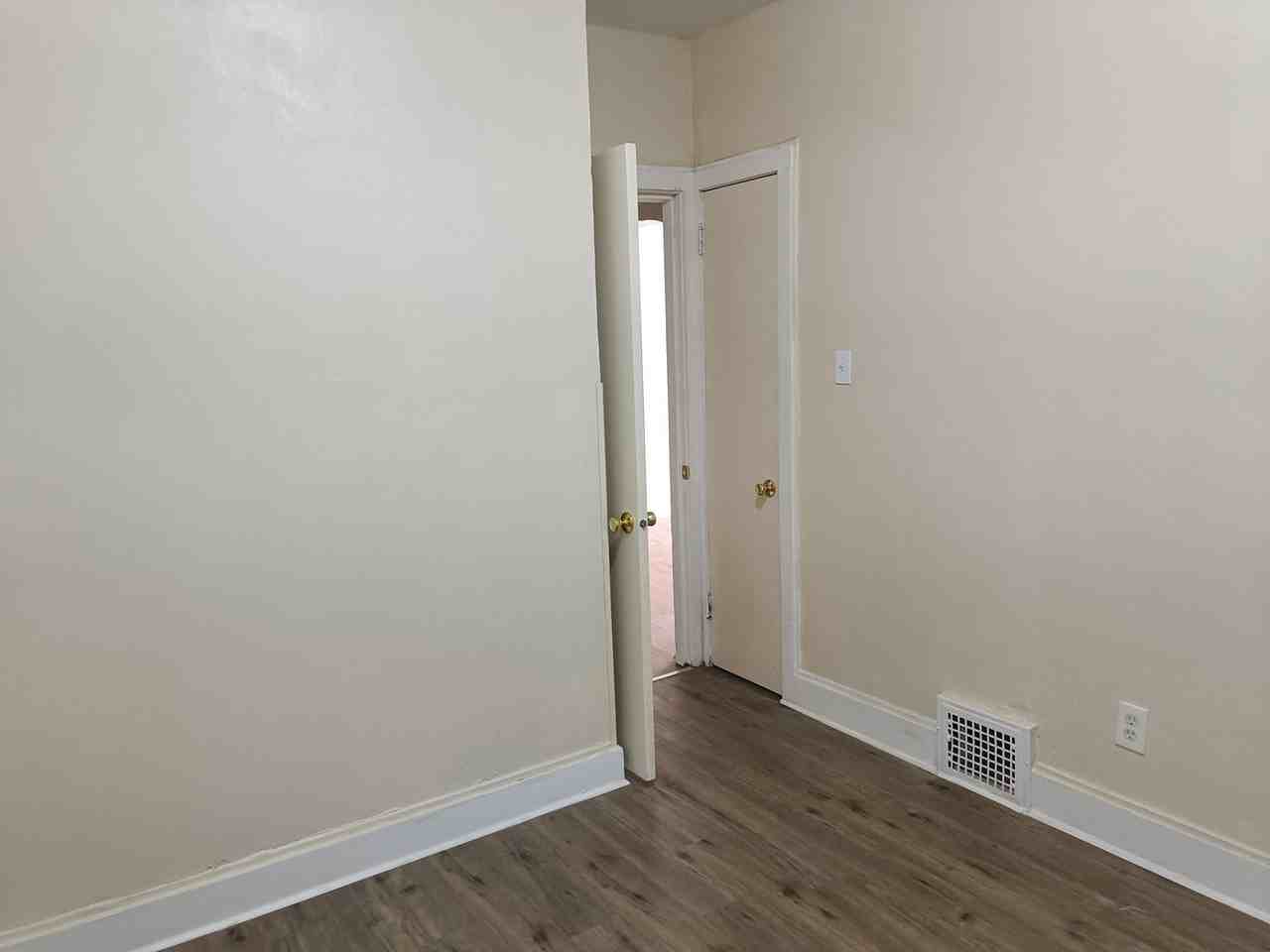 3426 N 1st St - Photo 3 of 12