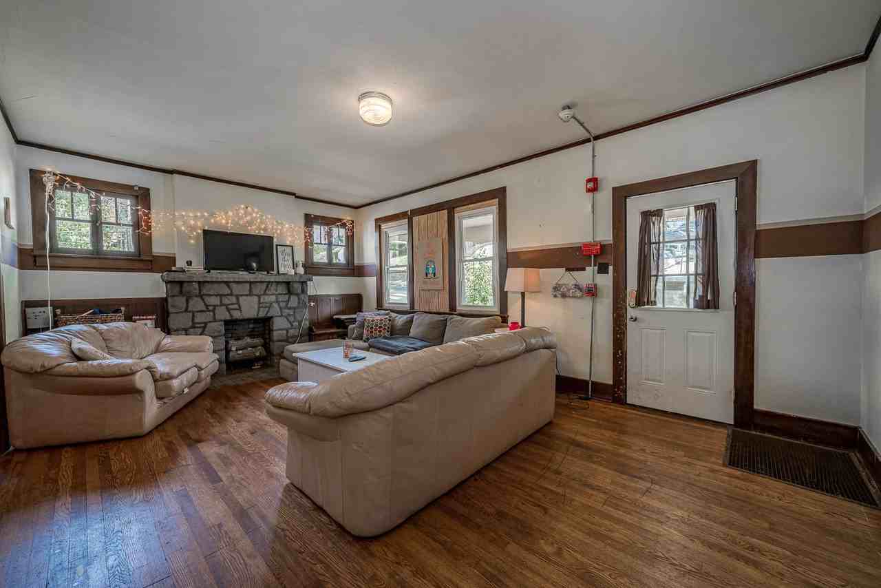 401 Fife St - Photo 2 of 42