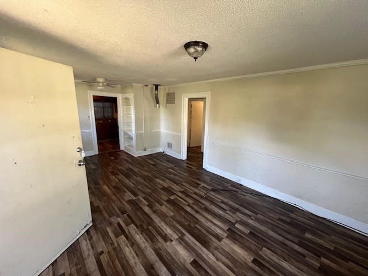 812 Rhem St - Photo 7 of 9