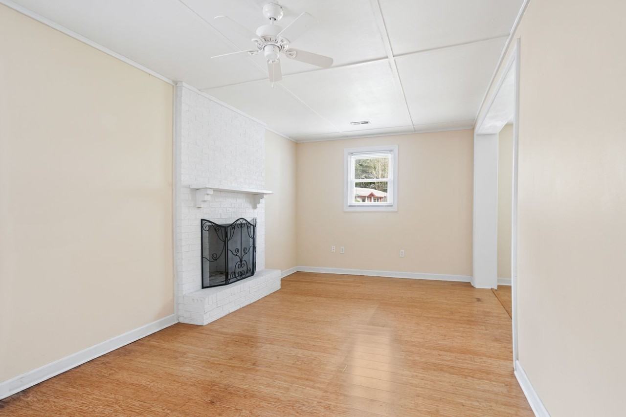 865 Santee St - Photo 3 of 17