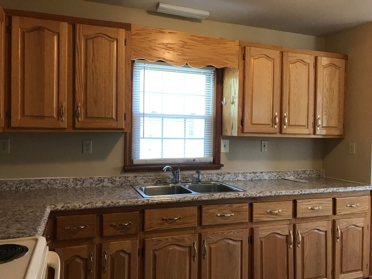 159 Clearview Dr - Photo 3 of 16