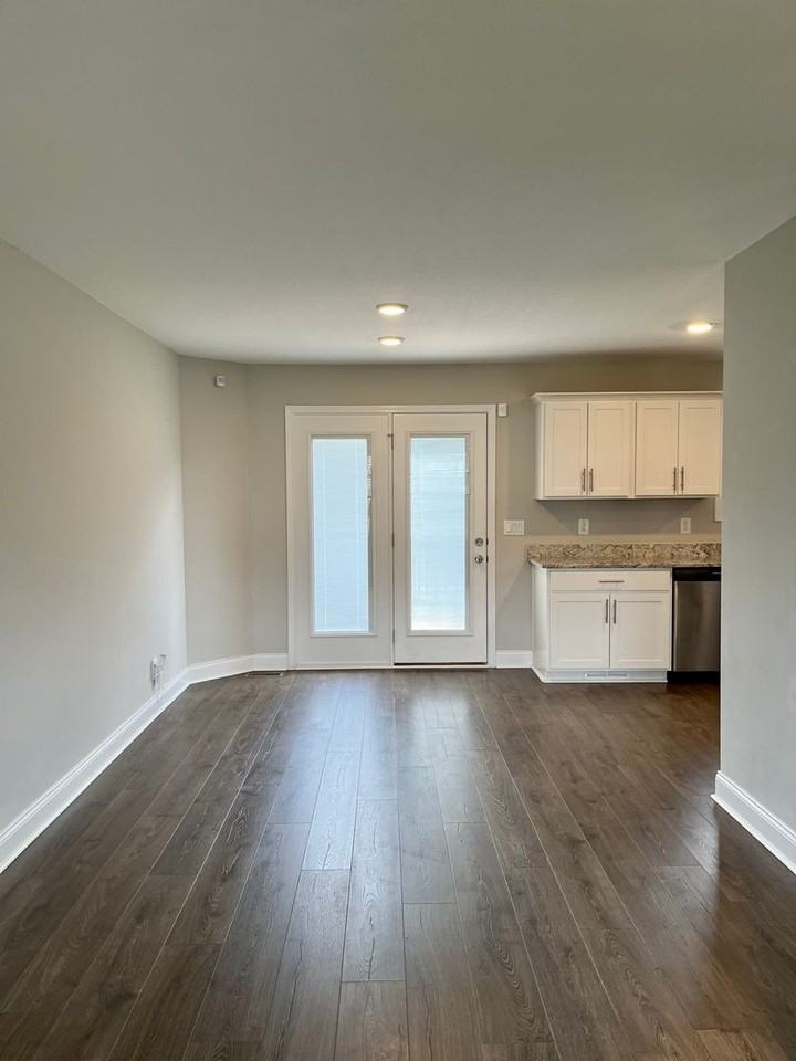 3048 Core Dr - Photo 6 of 21