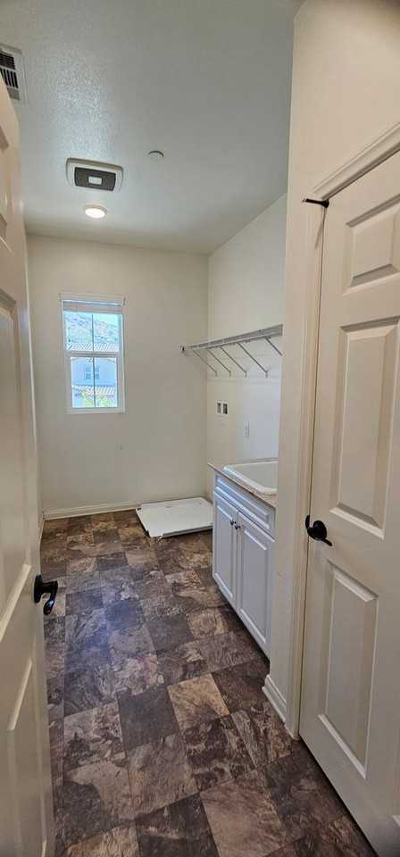 24535 Acadia Dr - Photo 6 of 22