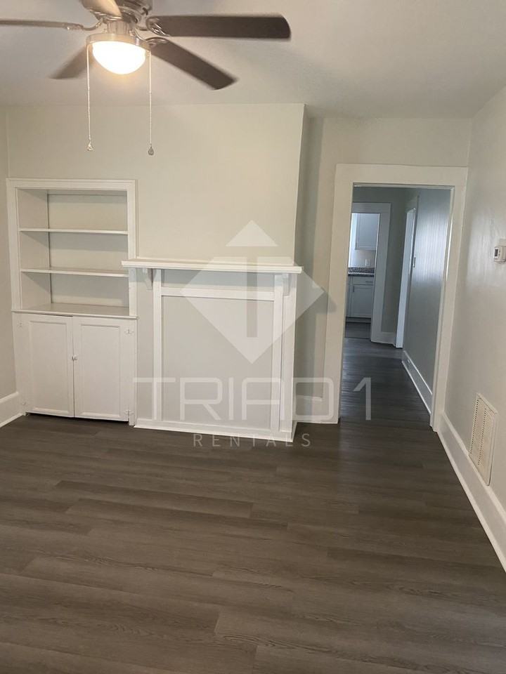1701 Textile Dr - Photo 2 of 6