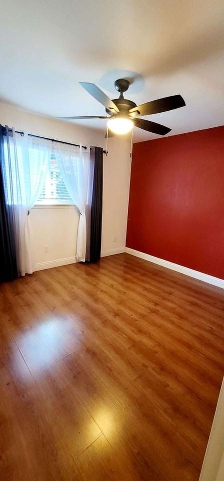 5000 Bradford Drive - Photo 4 of 17