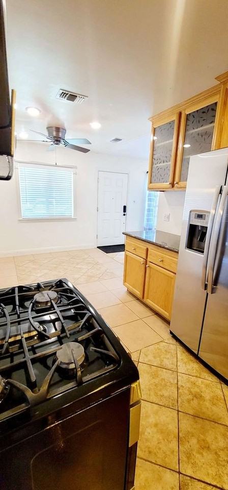 5000 Bradford Drive - Photo 7 of 17