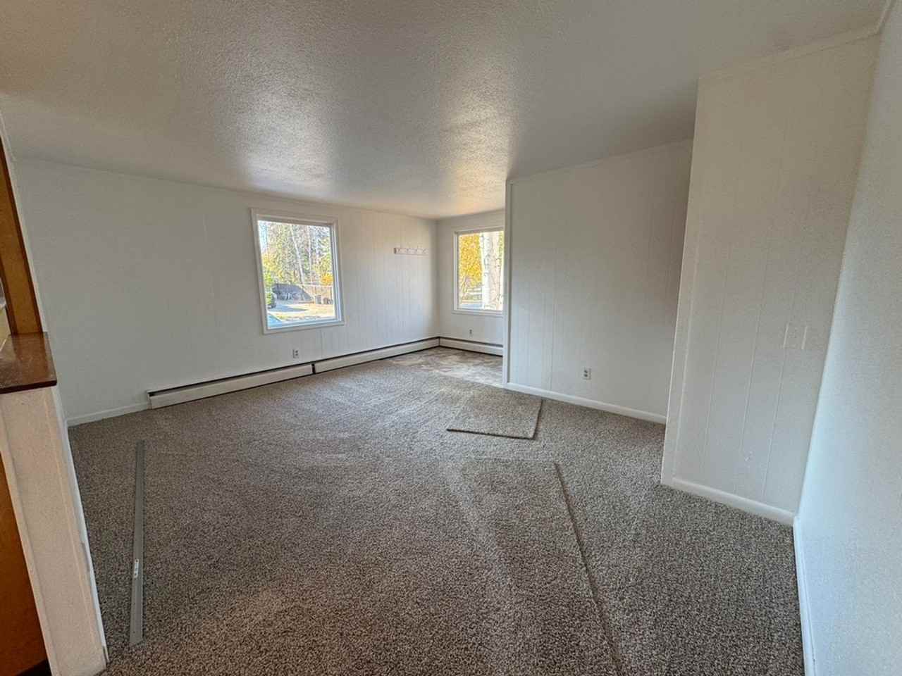 426 Haines Ave - Photo 3 of 11