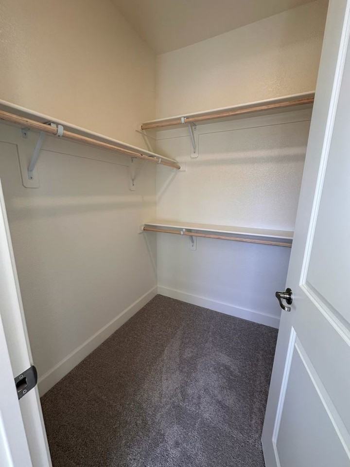 1235 Copper Hill Ave - Photo 6 of 16