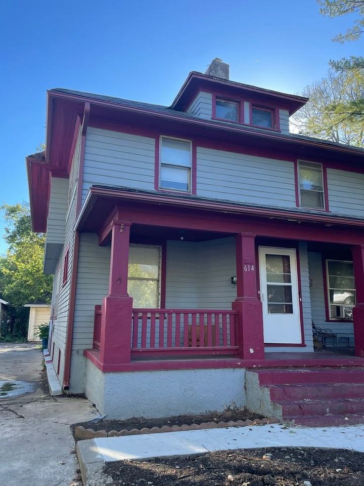 614 Grafton Ave - Photo 2 of 24