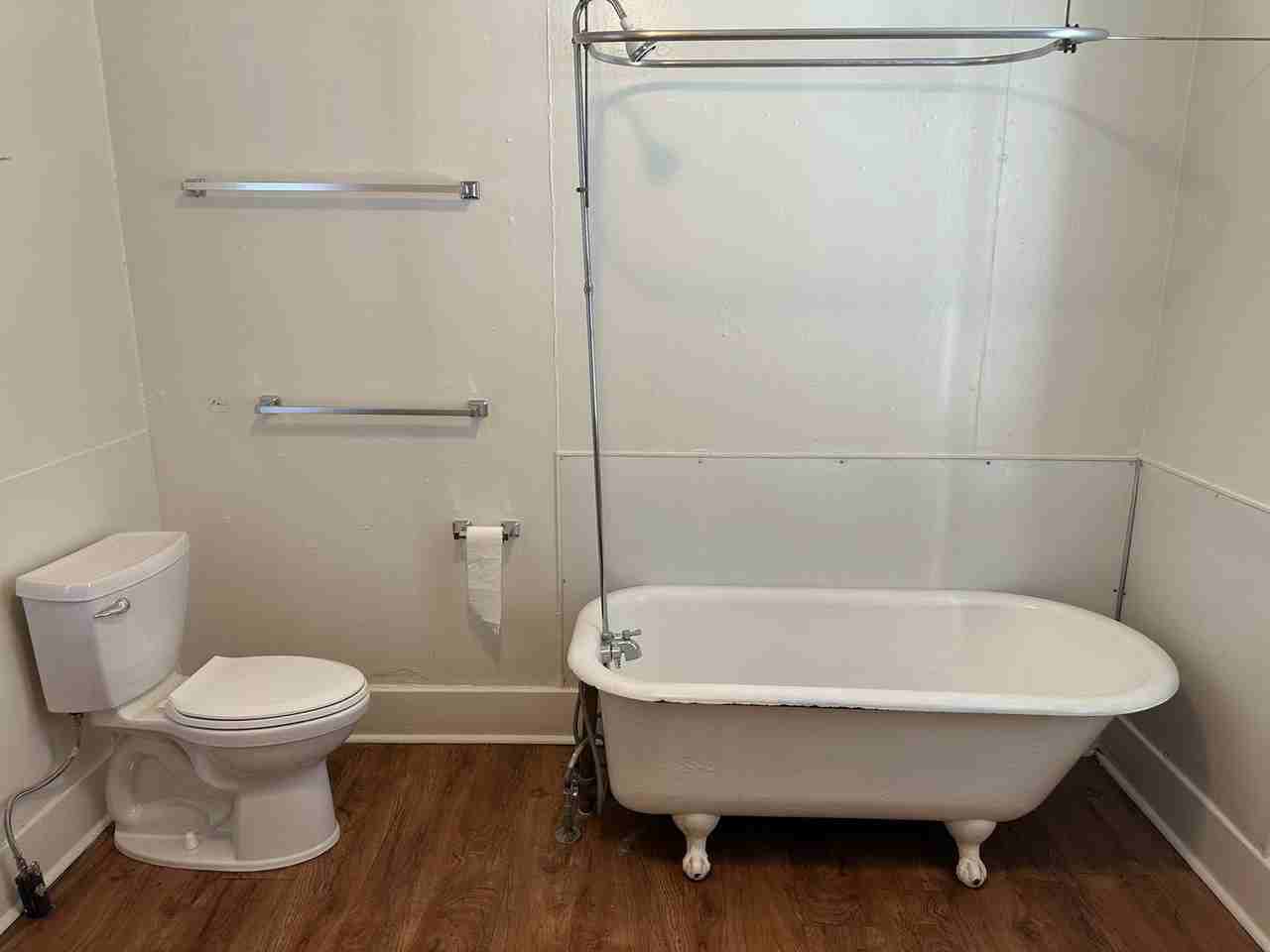 614 Se Emigrant Ave - Photo 6 of 11