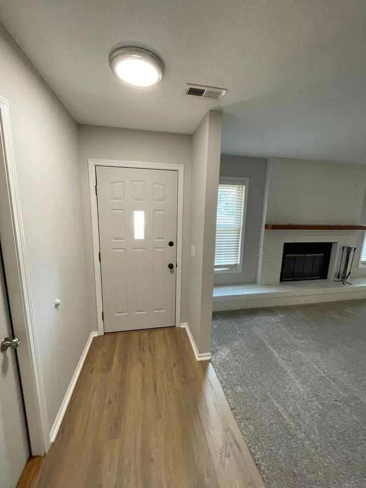 10617 Wood Flower Ct - Photo 2 of 24