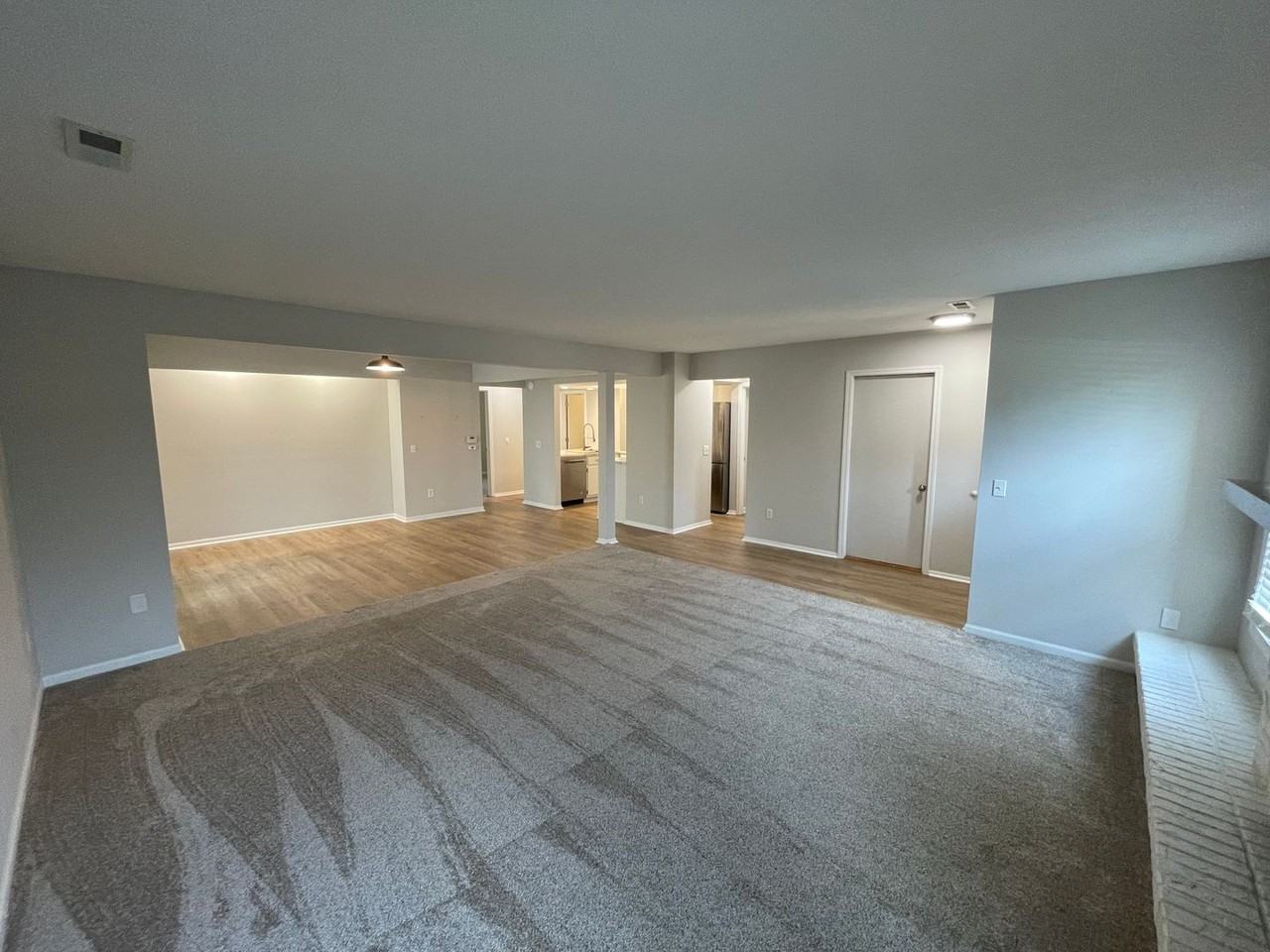 10617 Wood Flower Ct - Photo 5 of 24
