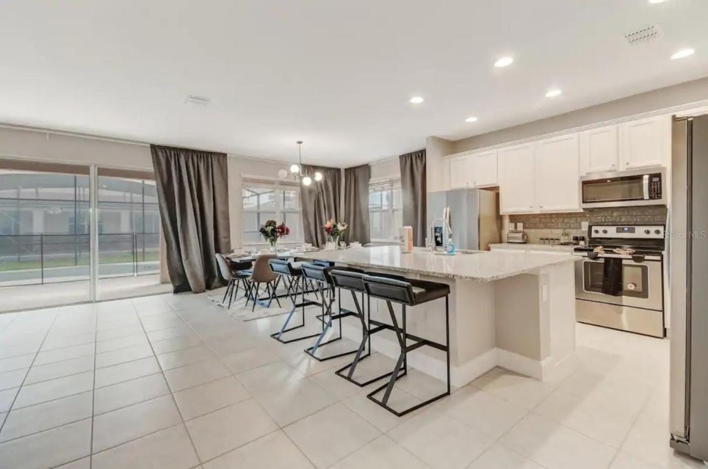 4418 Shiva Loop - Photo 3 of 15