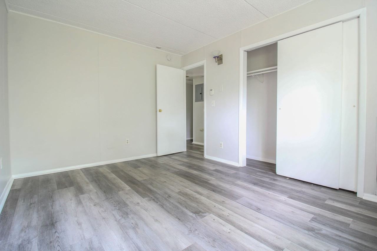 Primrose Gardens LLC - Photo 2 of 33
