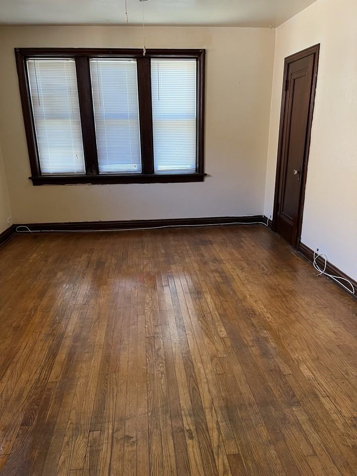 4732 W Florissant Ave - Photo 3 of 5