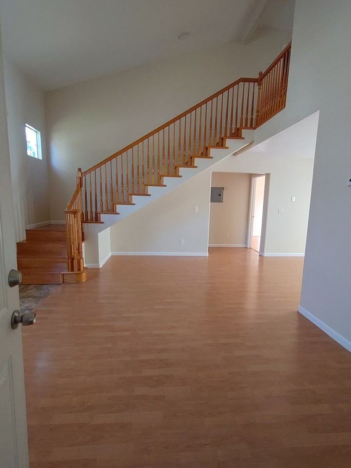 Hagginwood Villas - Photo 2 of 13