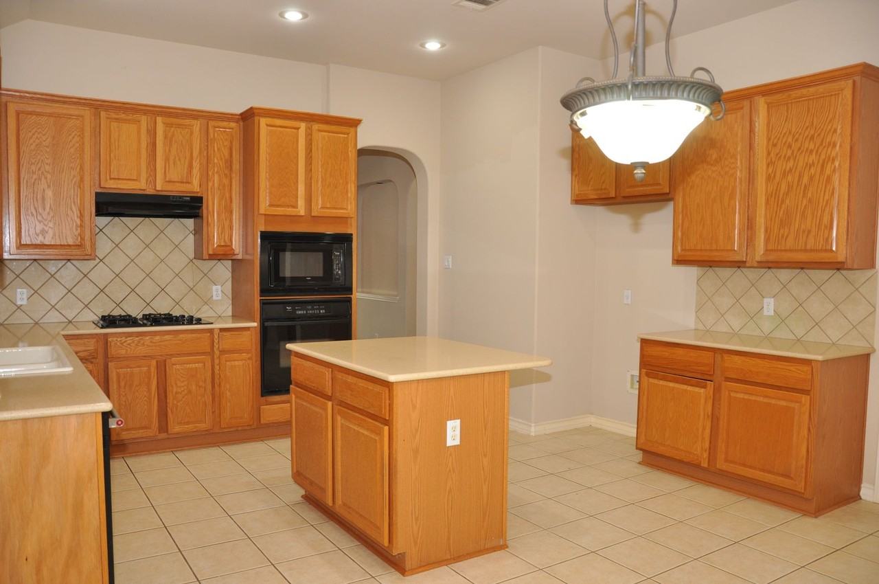 16616 Dalmahoy - Photo 3 of 34