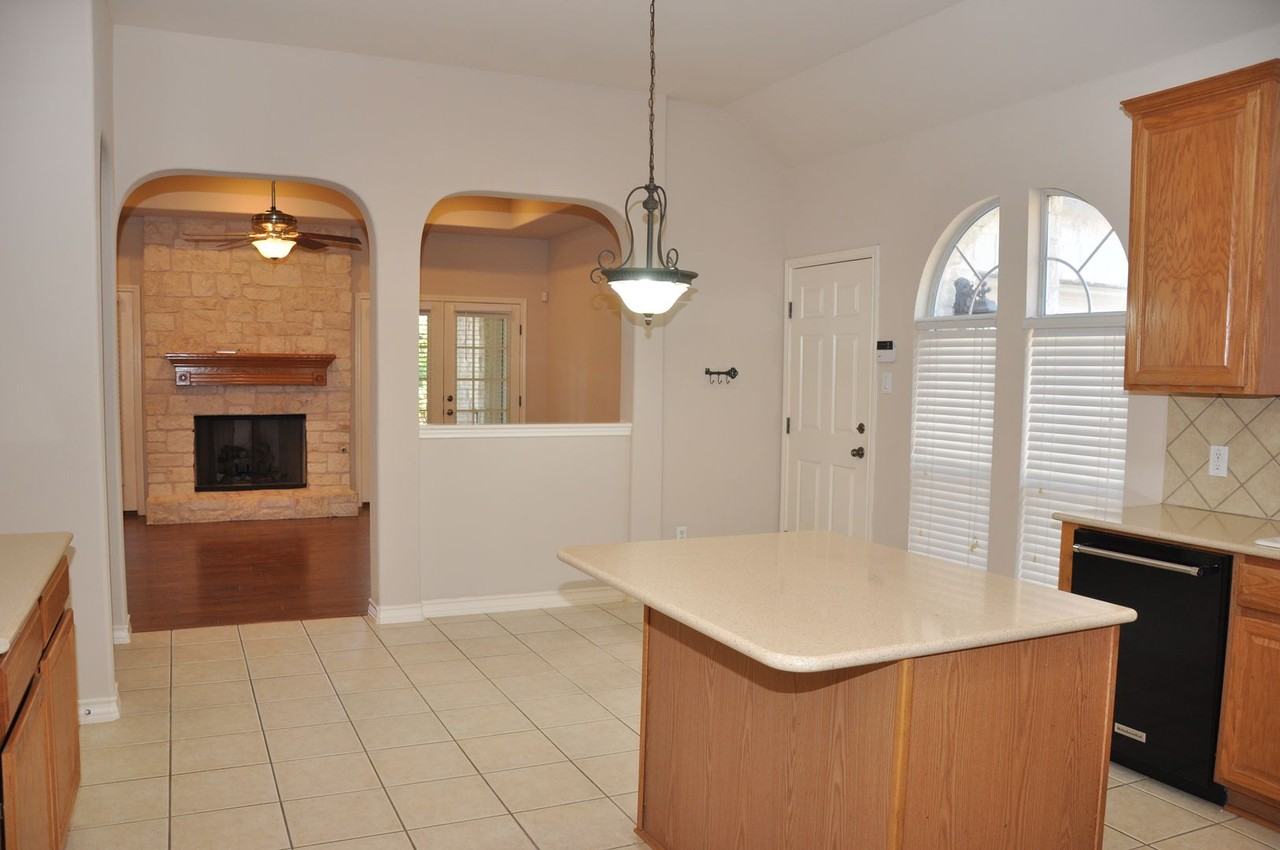 16616 Dalmahoy - Photo 4 of 34