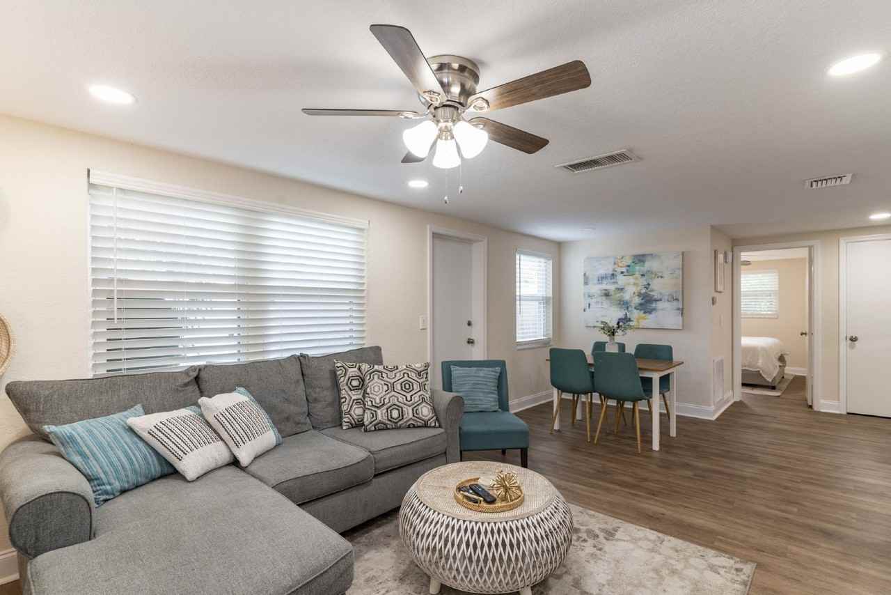 625 Lyndhurst St #625 - Photo 2 of 28