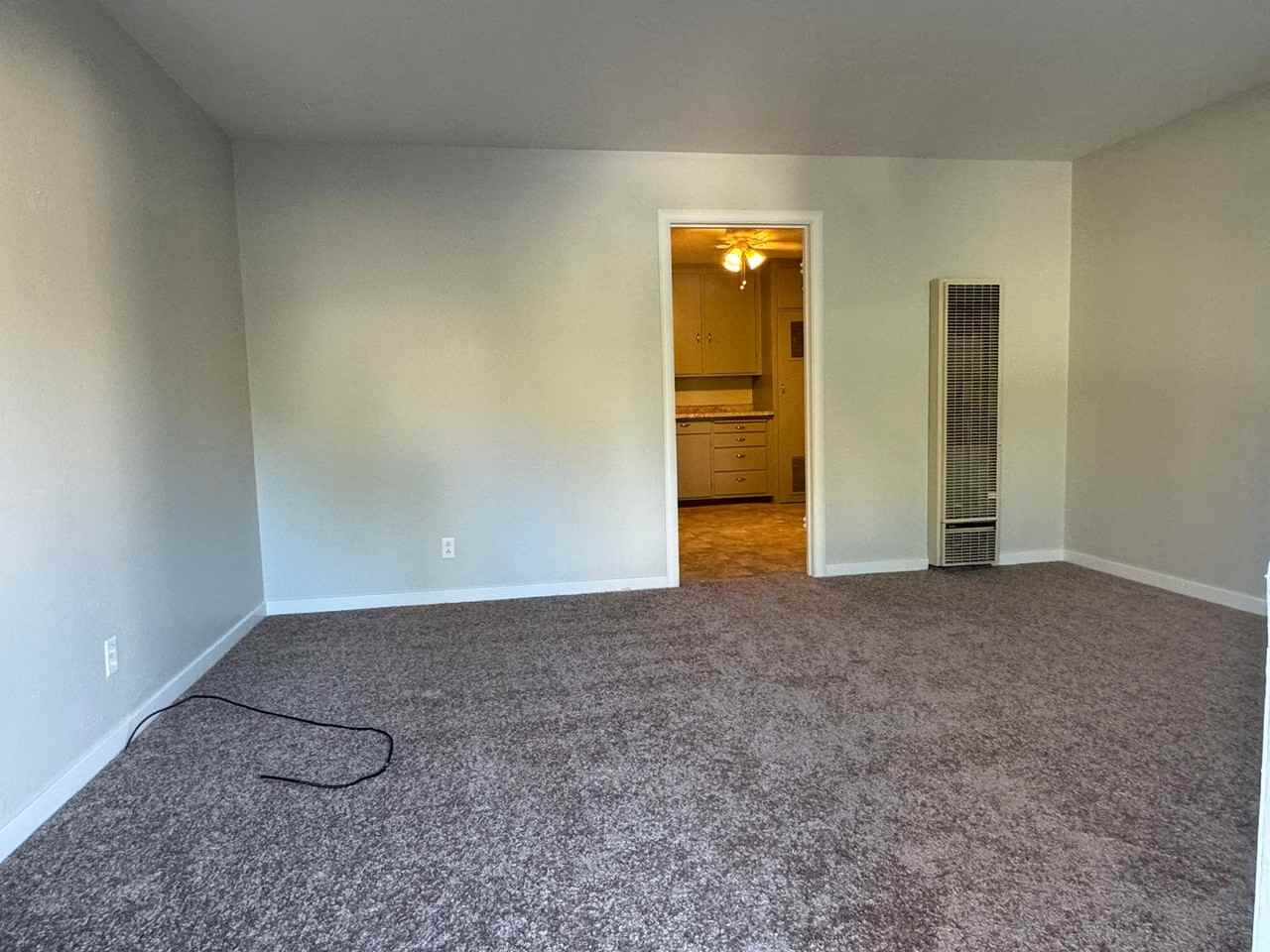 4667001/75 - Photo 3 of 11