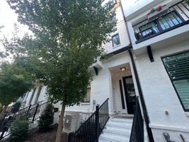 featured image of 1611 Draper View Loop