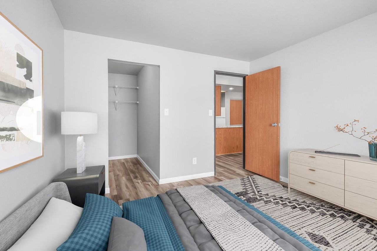 The Reserve on Southtowne Il - Photo 7 of 18