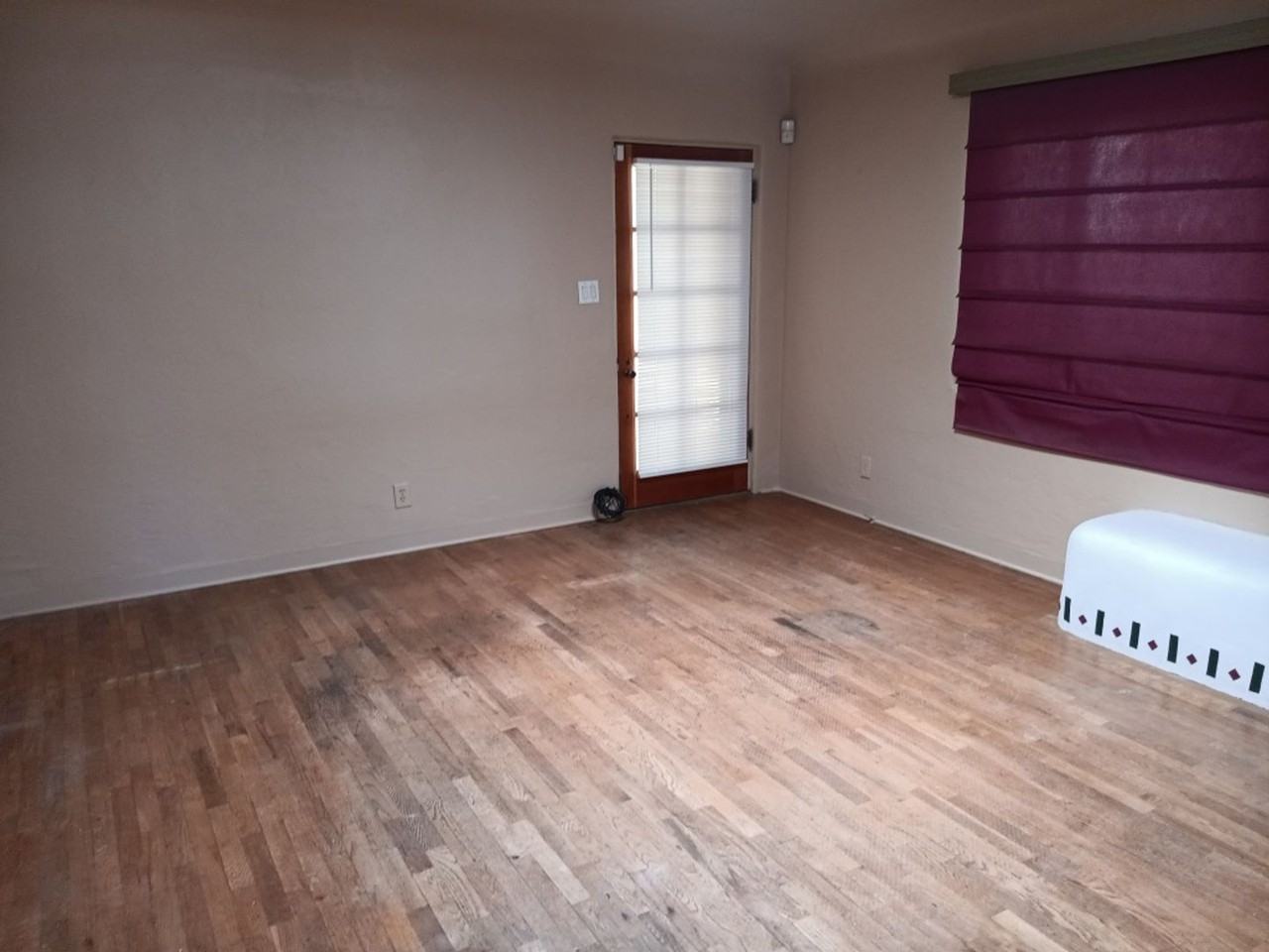 422 Carlisle Blvd Ne - Photo 5 of 9