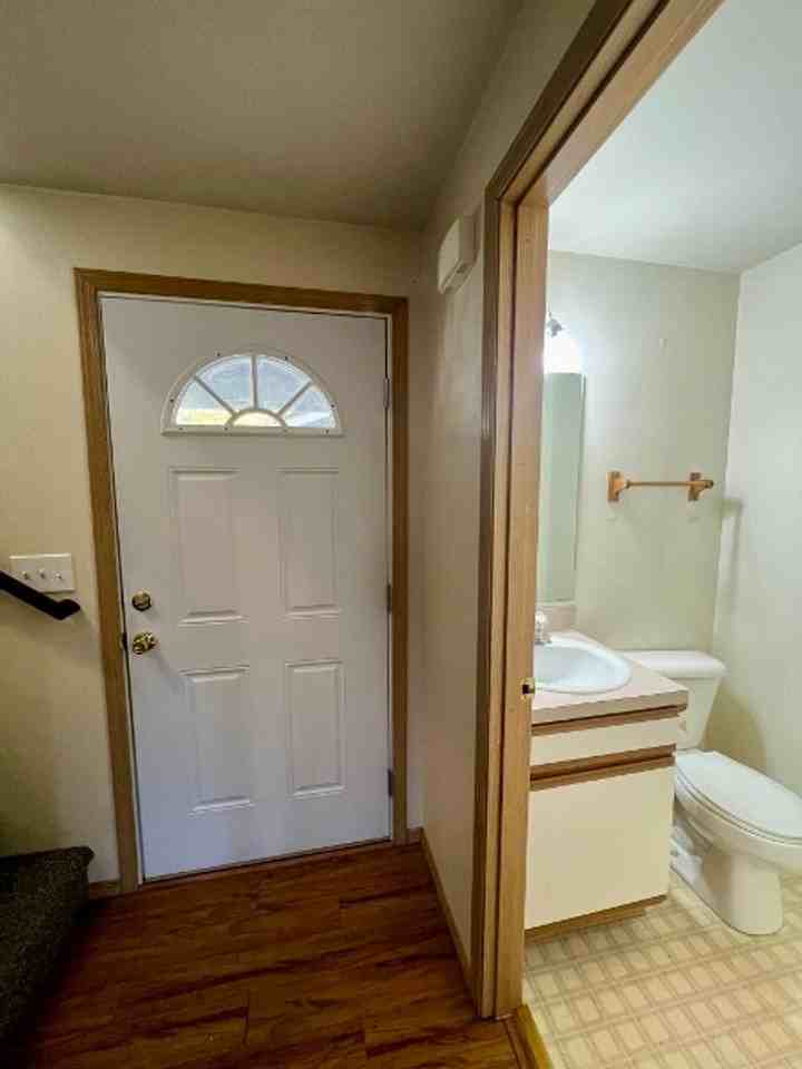 4405 Quail Dr Se - Photo 4 of 19