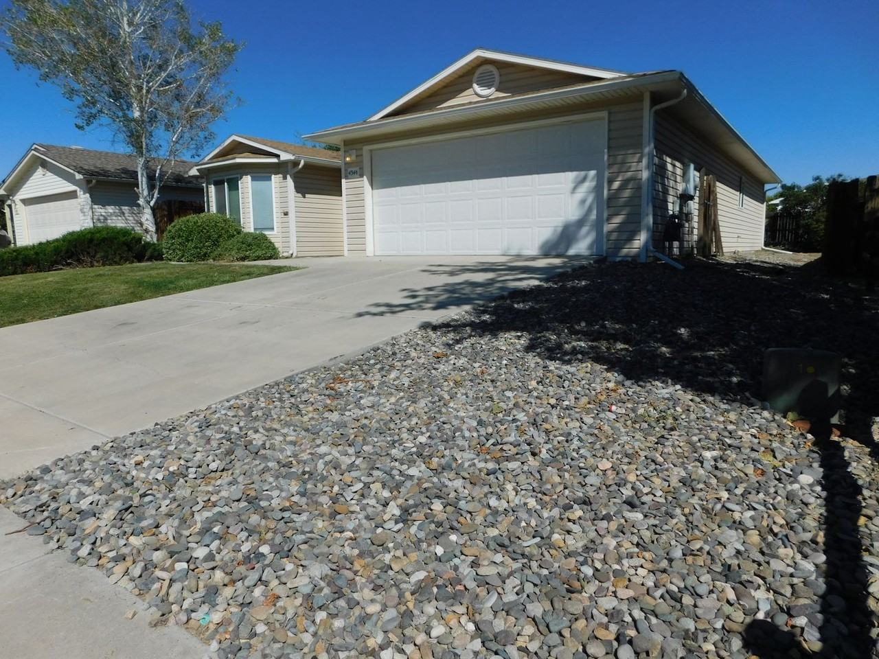 434 1/2 Jornada St - Photo 2 of 20