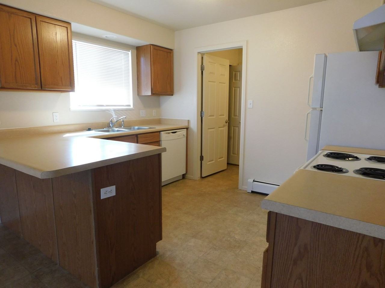 434 1/2 Jornada St - Photo 6 of 20