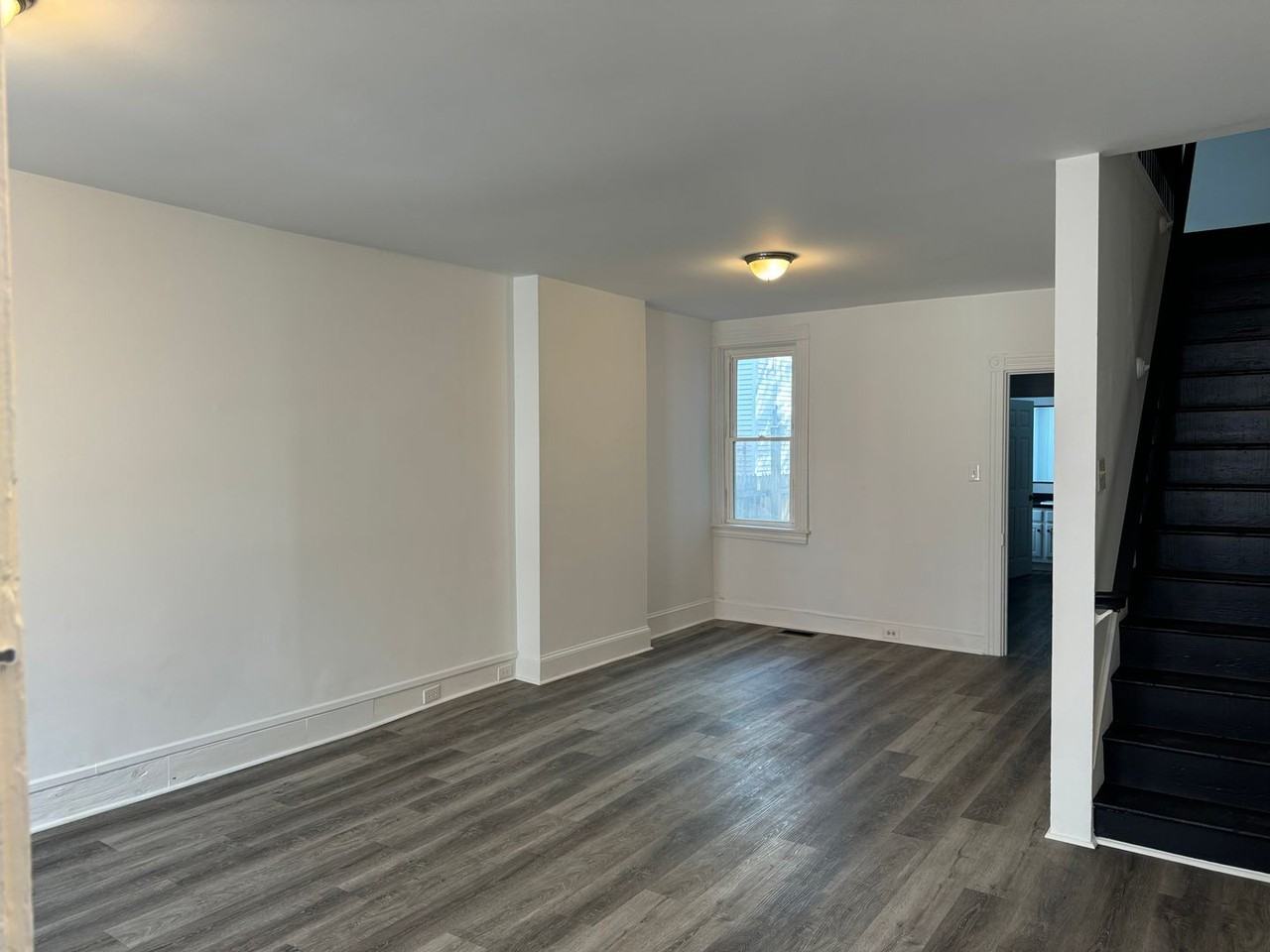 233 Howard Ave - Photo 2 of 21