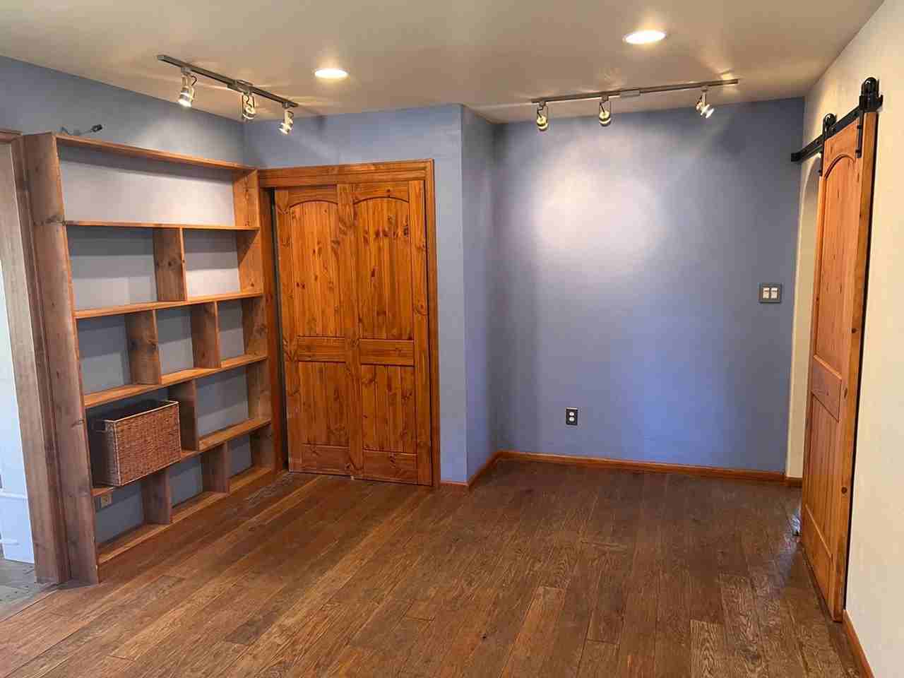 110 Reliance Dr - Photo 3 of 12