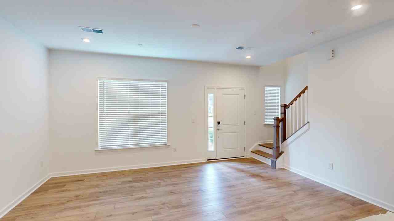 10340 Guardian Dr #185 - Photo 7 of 27