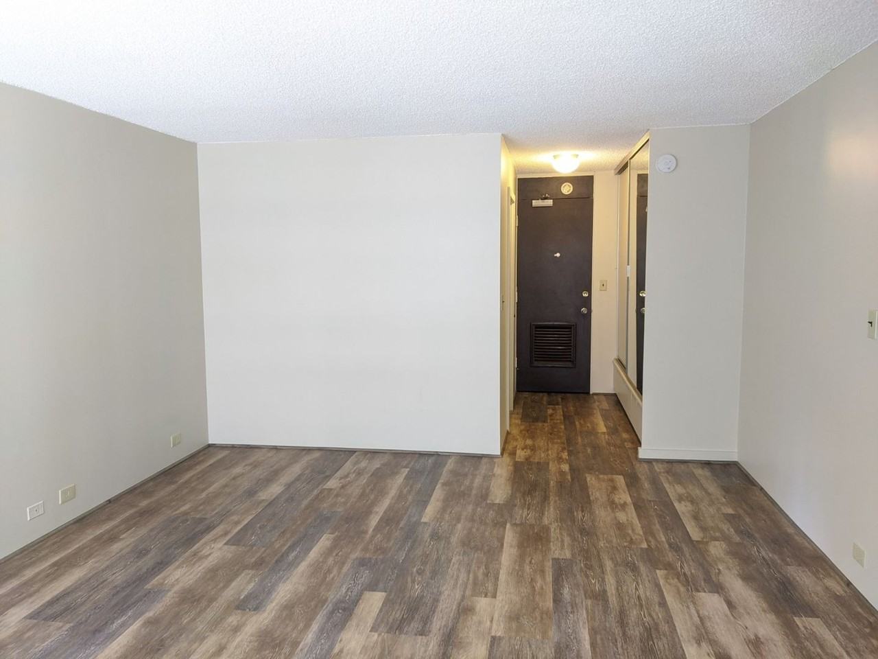 747 Amana St #713 - Photo 4 of 5
