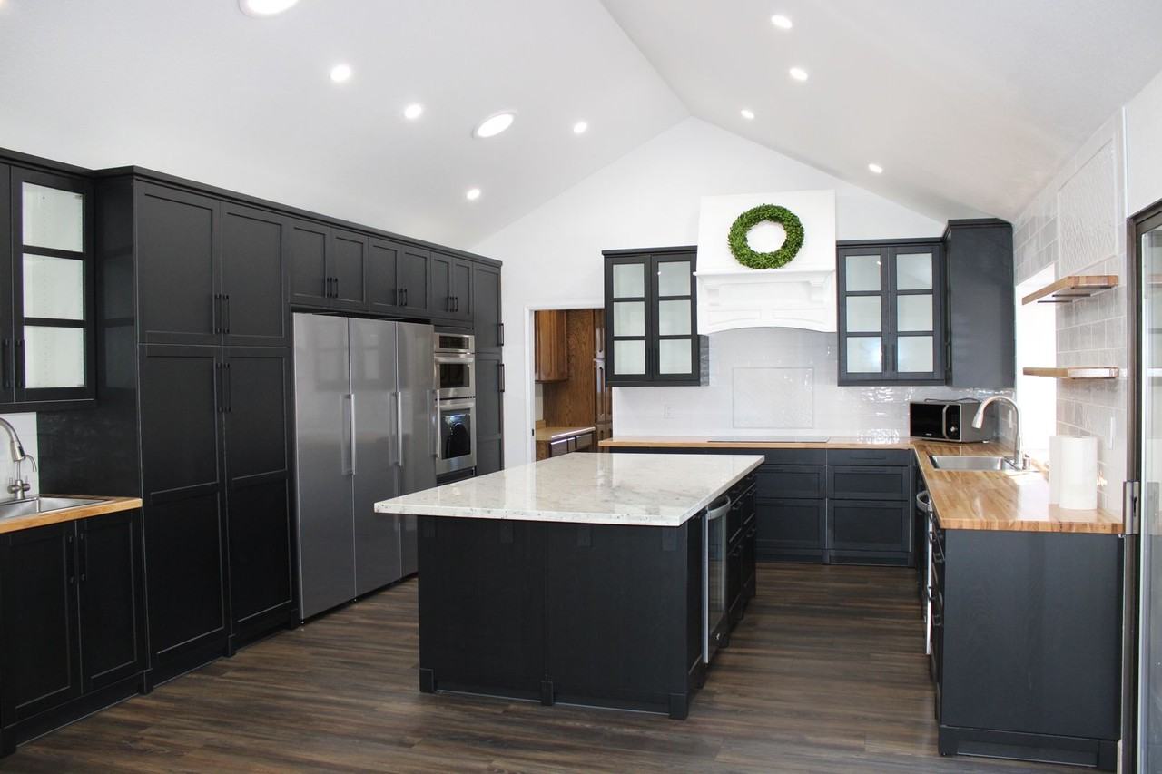 7610 Woodborough Dr - Photo 5 of 27