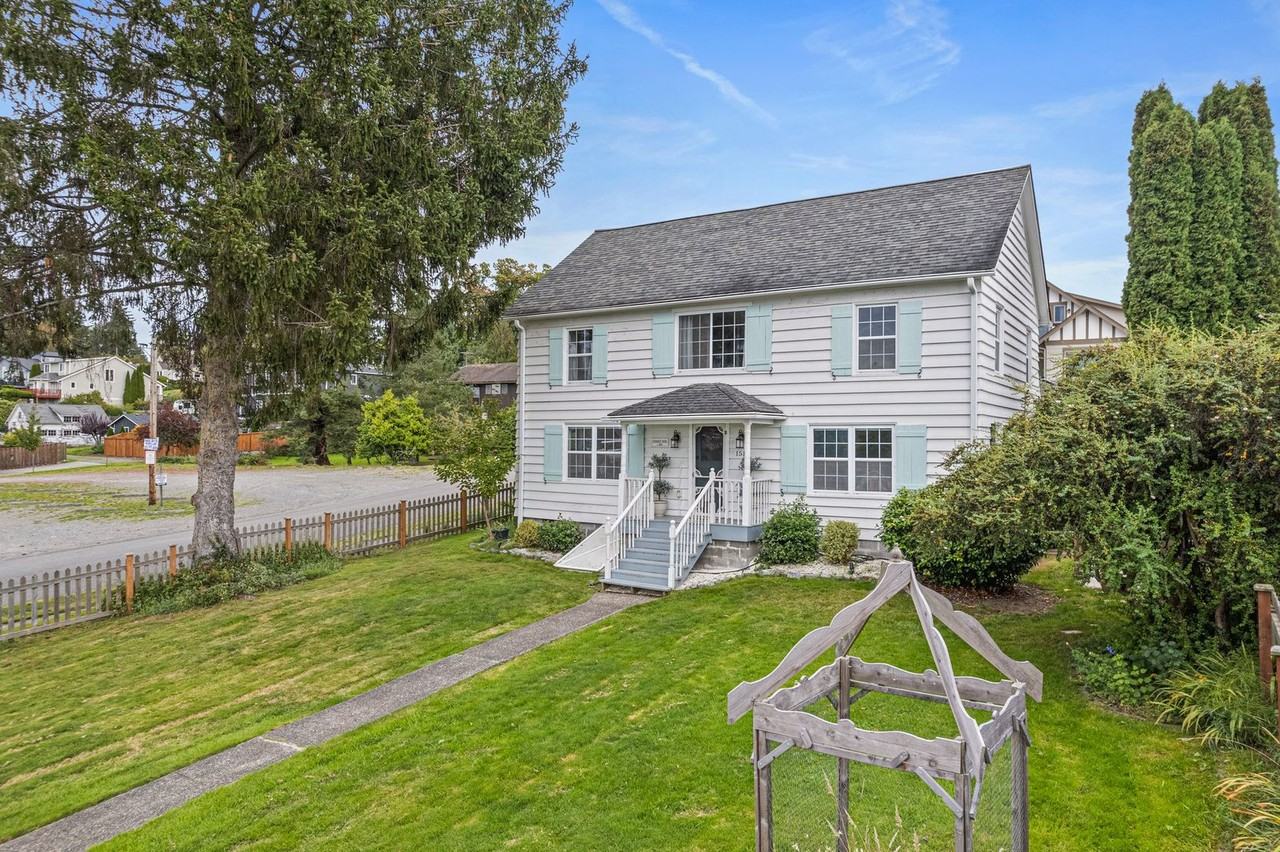 1514 Rainier St - Photo 3 of 48