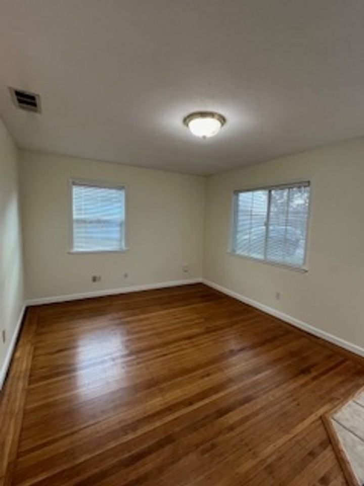 4217 Arlington Ave - Photo 2 of 18