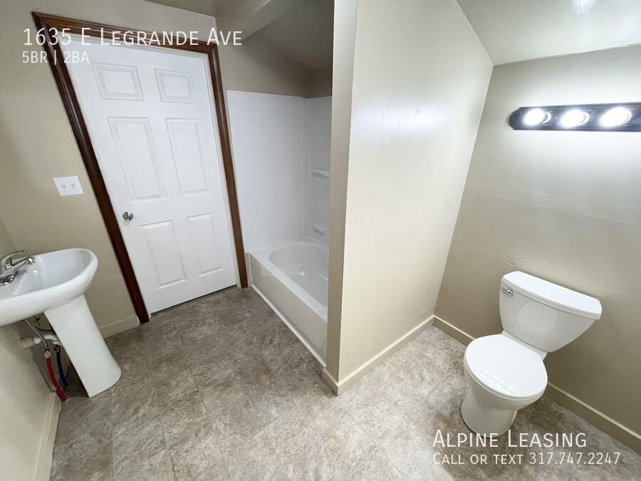 1635 E Legrande Ave - Photo 2 of 10