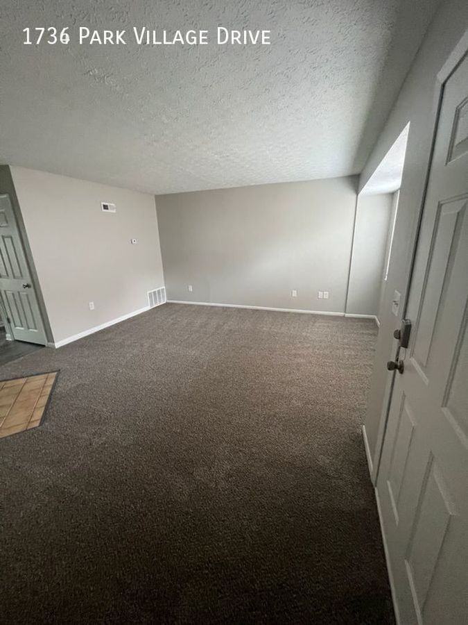 1736 Park Village Dr - Photo 2 of 18