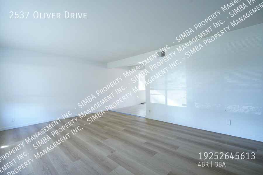 2537 Oliver Dr - Photo 2 of 17