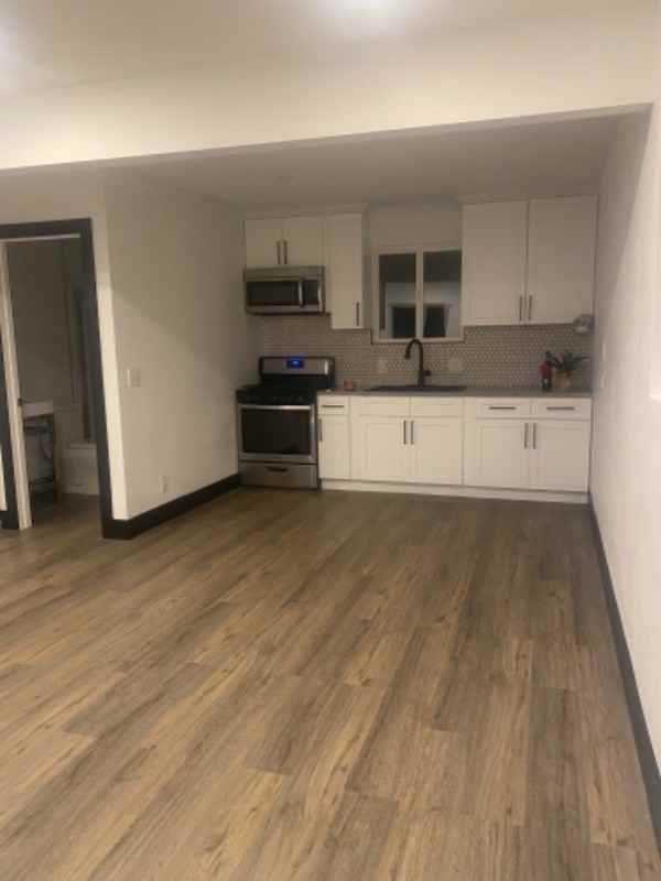 5712 Lewis Ave #B - Photo 7 of 8