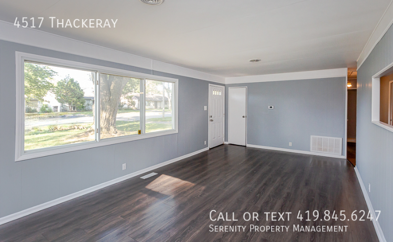 4517 Thackeray Rd - Photo 3 of 20