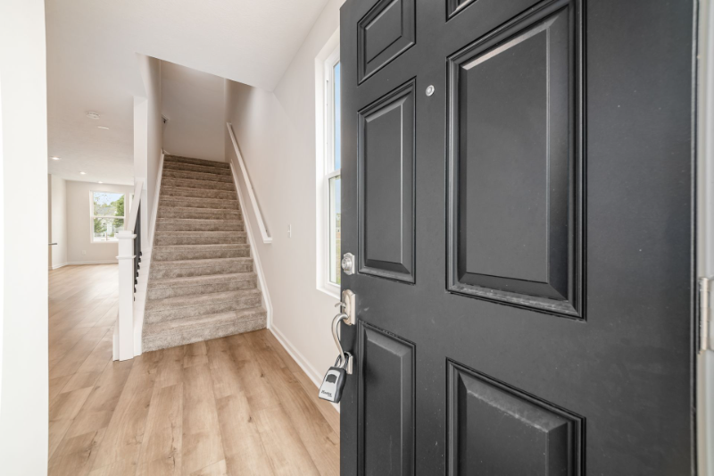 3371 Abberley Dr - Photo 2 of 20