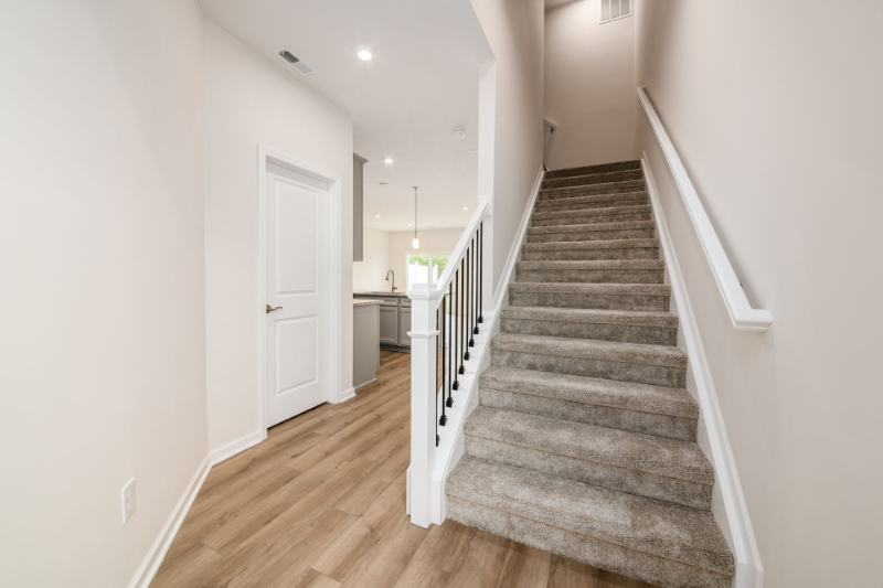 3371 Abberley Dr - Photo 3 of 20