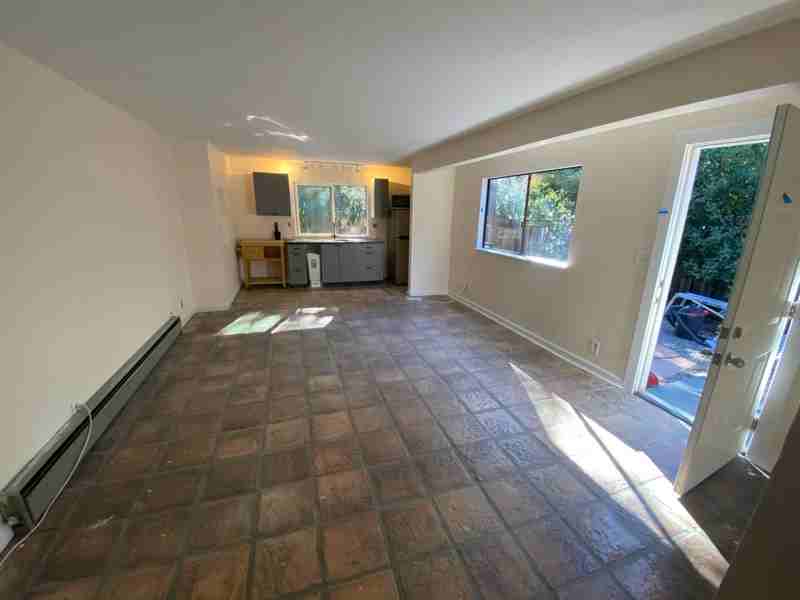 90 Hill Ave - Photo 2 of 9