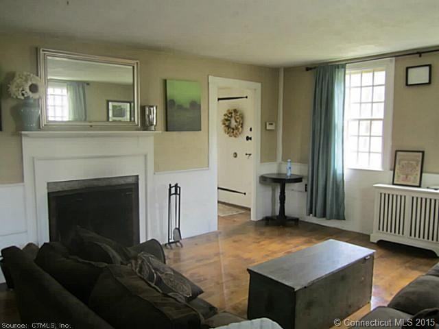 175 Thompson Rd - Photo 3 of 25