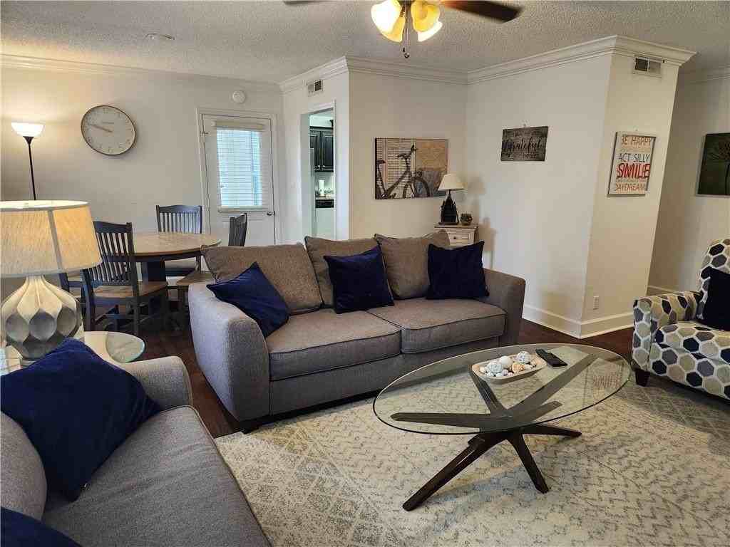 102 E Island Square Dr #102 - Photo 3 of 20