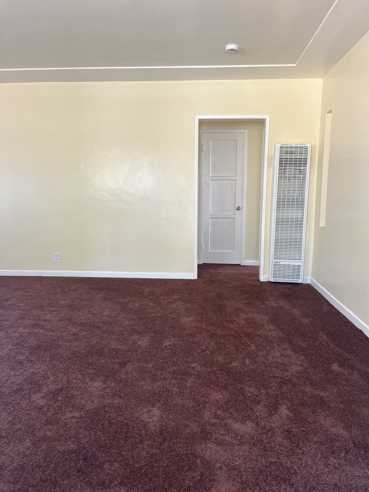 4139 Liberty Blvd - Photo 2 of 7