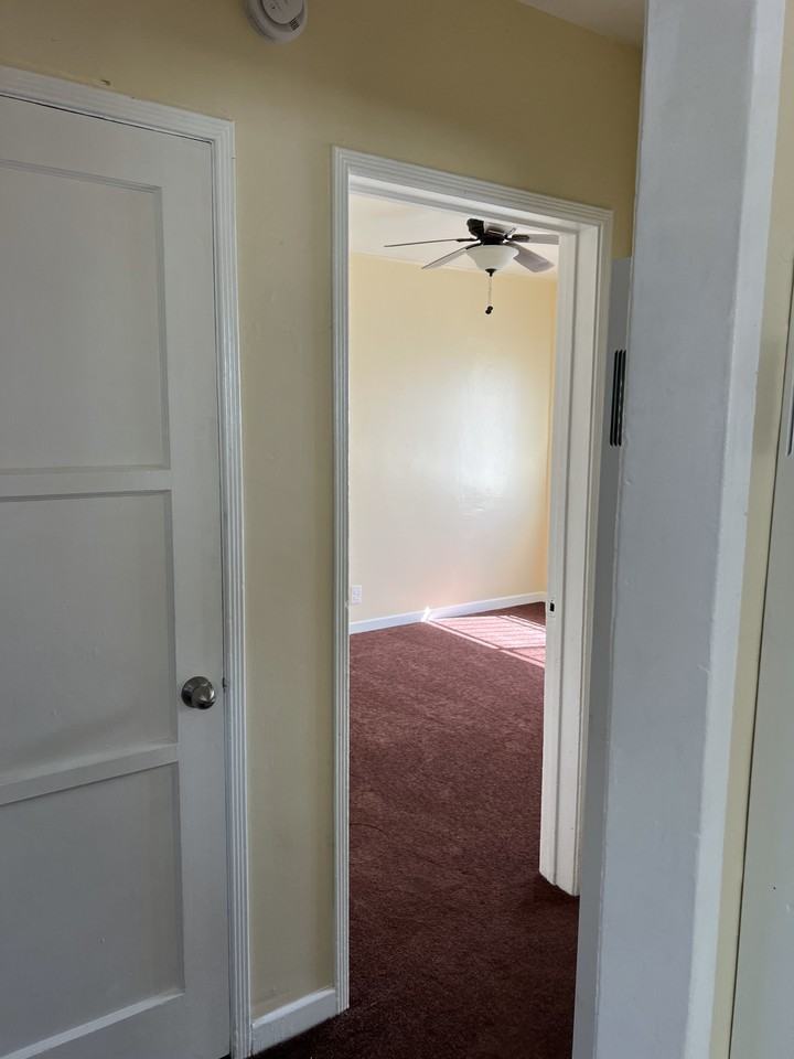 4139 Liberty Blvd - Photo 3 of 7