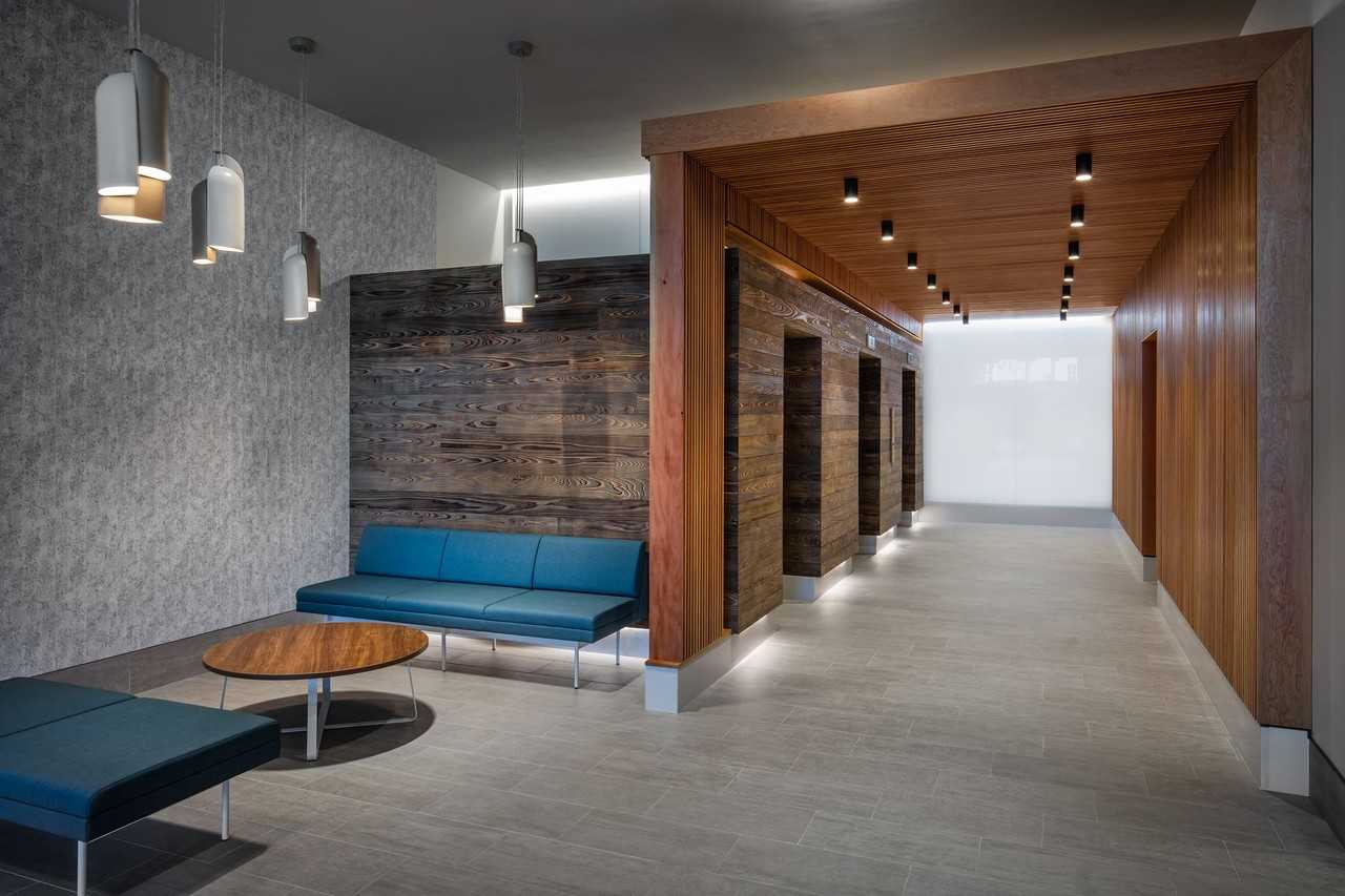 NoVo - Photo 3 of 50